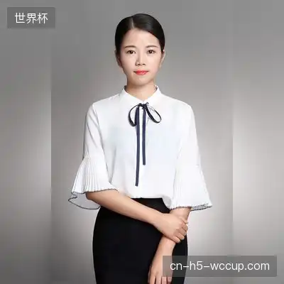 尹云
